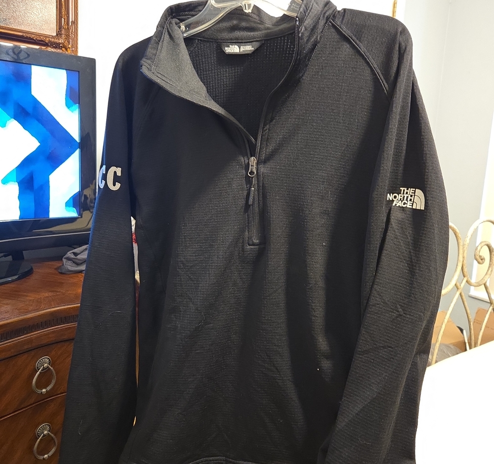 The North Face Black Half-Zip Men's Sweater